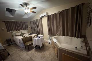 The Inn At Shasta Lake - 6