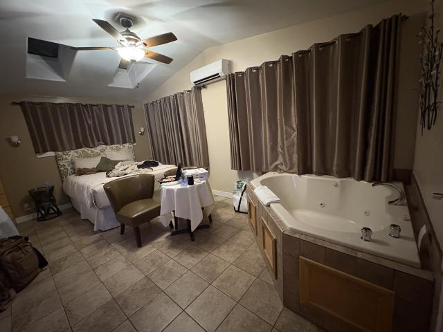 The Inn At Shasta Lake - 1