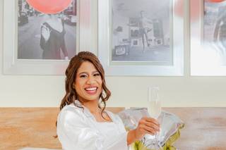 Nohely Bravo Makeup Artist - 17