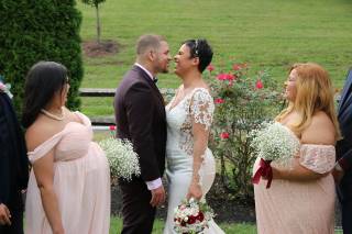 Evelyn Rivera Photography & PhotoBooths - 10