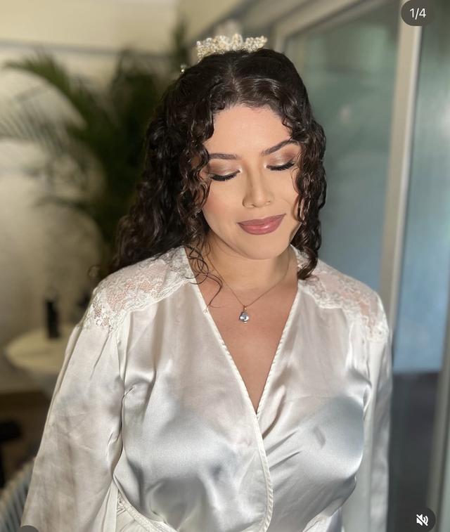 Nohely Bravo Makeup Artist - 2