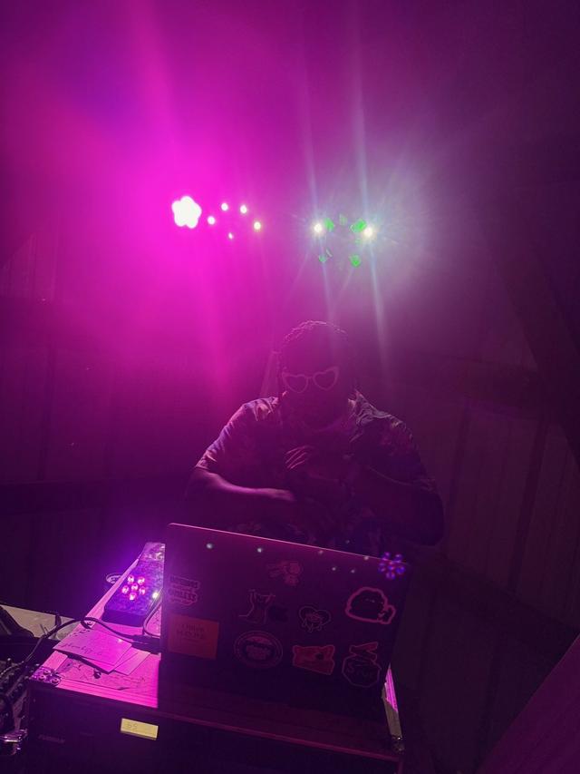 Massetone Entertainment - 2