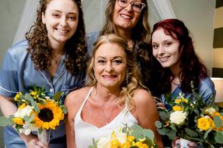 Lorraine's Flowers - 101