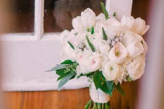 Darin Jones Floral Designer - 11