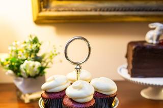 Frostings Bake Shop - 13