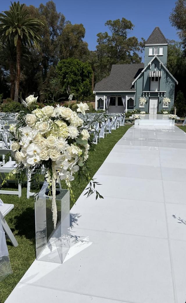 XL Entertainment Systems Inc. Draping & Lighting Decor - 4
