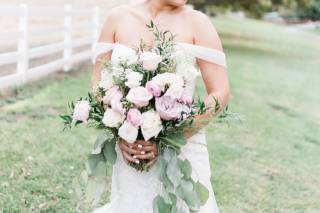 Hana Bloom Floral Design - 16