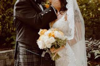 Bloomwoods Weddings By Kim Nelson - 6