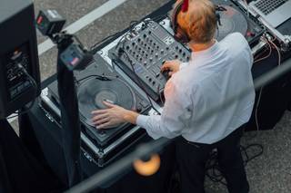 Ceremony DJs - 5