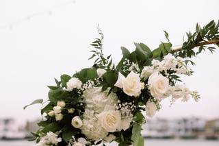 Magnolia Melody Floral Design - 7