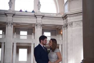 Julie Reich Photo - 13