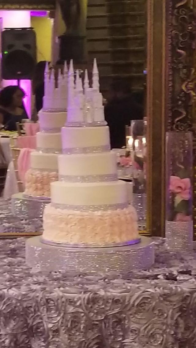Sweet Dreams Bakery of Dunn - 3