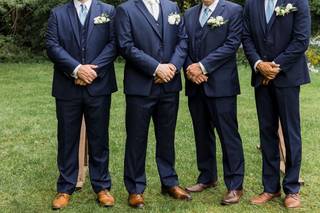 Lorenzo’s Tailoring & Formalwear - 38