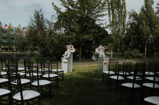 Almquist Family Winery - 7