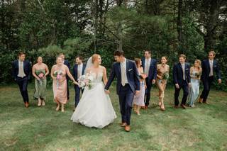 Bear Mountain Inn + Barn - 16