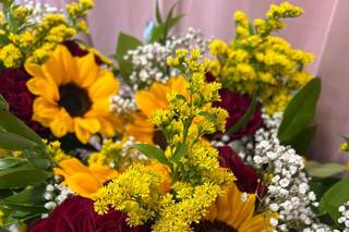 Amour Floral & Decor - 28