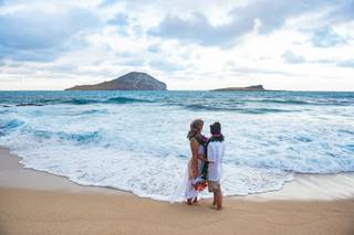 Sweet Hawaii Wedding - 12