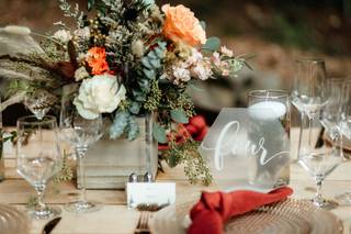 H & J Flowers - 51