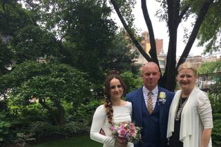 Rev. Annie NYC - Wedding Officiant - 37