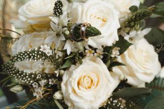 Shelley's Flowers & Gifts - 37