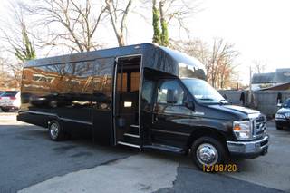 Metro Limousine Service - 1