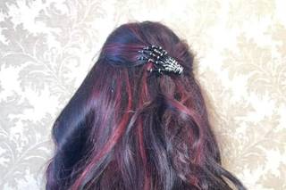 Clawdia's Beauty Salon - 9