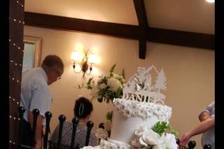 Sherry's Cakes by the Lake - 6