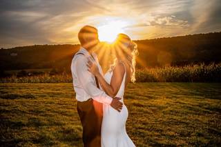 Held In The Moment Photography, LLC 4