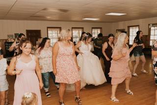 Kosmic Radio Entertainment Karaoke and DJ Services - 10