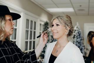 Patty McGuire Hair and Makeup Artists - 57