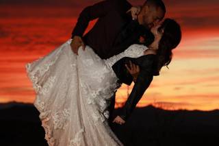 Scenic Las Vegas Weddings and Photography - 16