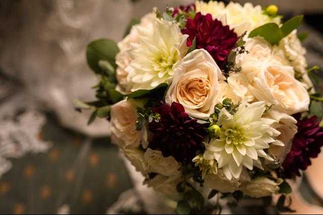 The Crystal Vase Flowers and Gifts - 1