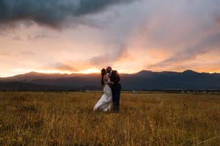 Wild in Love Photo - 5