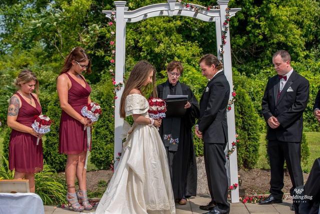 Deana Vitale - The Wedding Officiant - 3