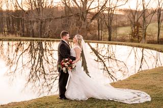 THE WHITE BARN AT LUCAS FARM - 37