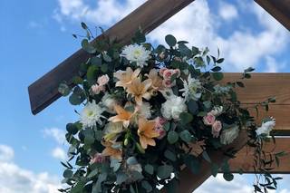 Bloomers Floral & Gift - 8
