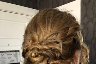 Jackie's Design Hair & Skin Studio - 10