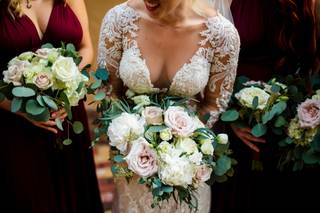 Lavender & Lace Wedding Florist - 30