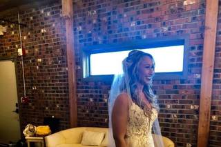 Sonshine Barn Wedding & Event Center - 34