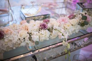 Natinel Flowers, Linens and Invitations - 27
