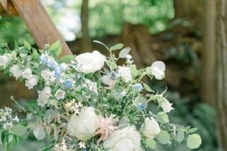Sandra L. Porterfield Wedding & Event Floral Designs - 40