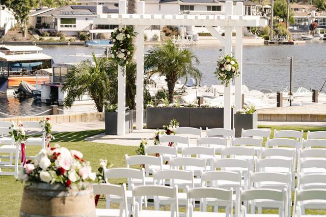 Lakehouse Hotel & Resort 3