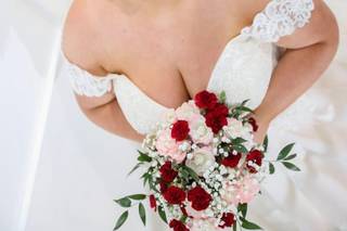 Roni's Roses Floral Design, LLC - 24