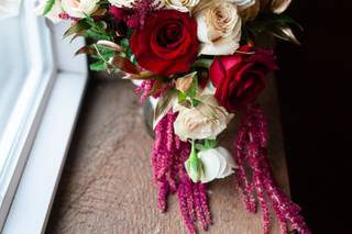 Elegant Arrangements - 7