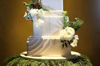 Couture Cakes by Lia, LLC - 24