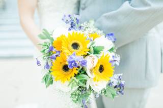 Nature's Best Floral & Boutique - 59