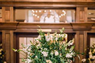 Darin Jones Floral Designer - 10