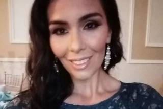 Lash Out Loud Beauty Bar - 100