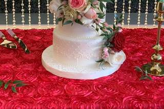 Decor by Dulce & Linen Rentals - 19