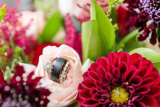 Custom Florals, LLC - 39